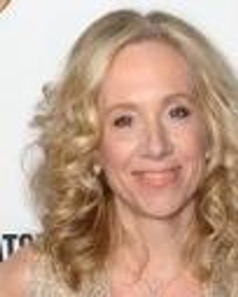 Betsy Beers Headshot