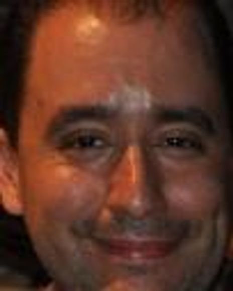 Scott Aiello Headshot