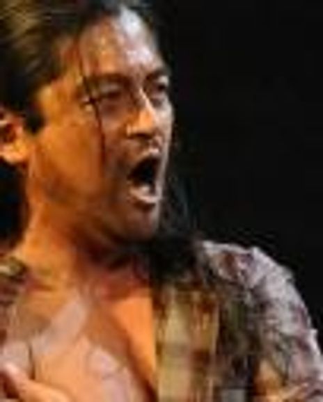 Roberto Perlas Gomez Headshot