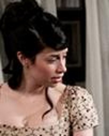 Sarah Price Headshot