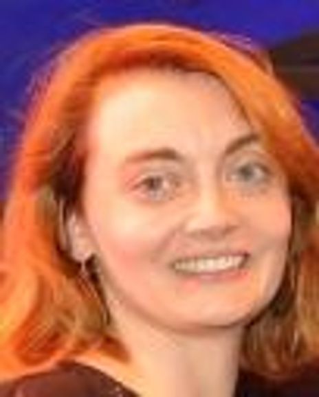 Helen Shaw Headshot
