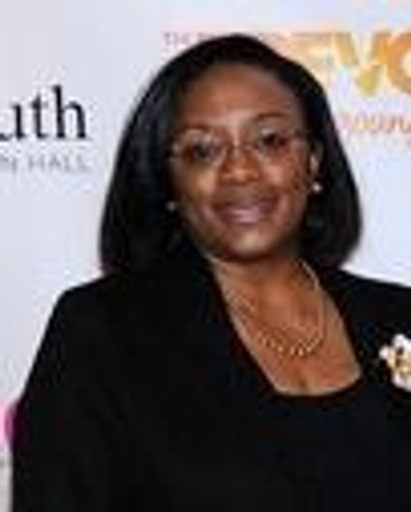 Natalie Herron Headshot