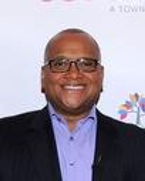 Marcus Mabry Headshot