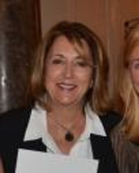 Diana Aceti Headshot