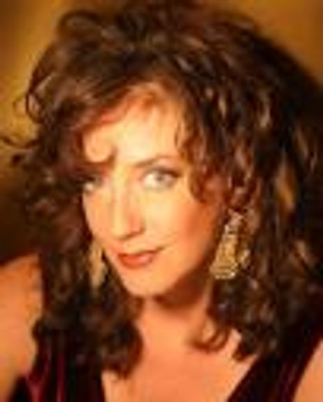 Valentina Osinski Headshot