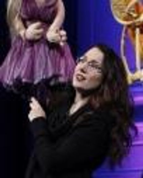 Julianne Buescher Headshot