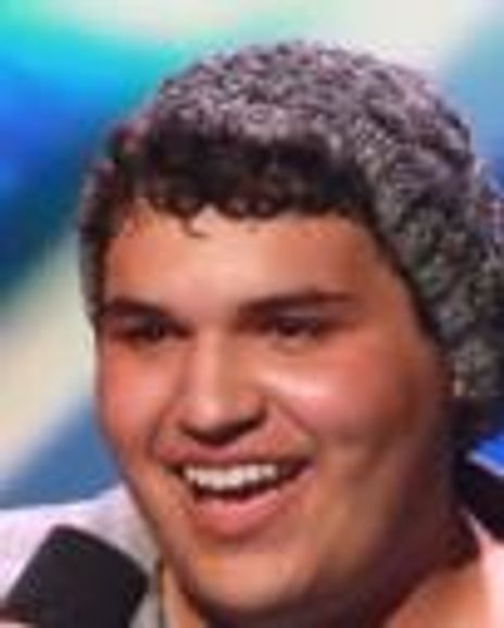 Carlos Guevara Headshot