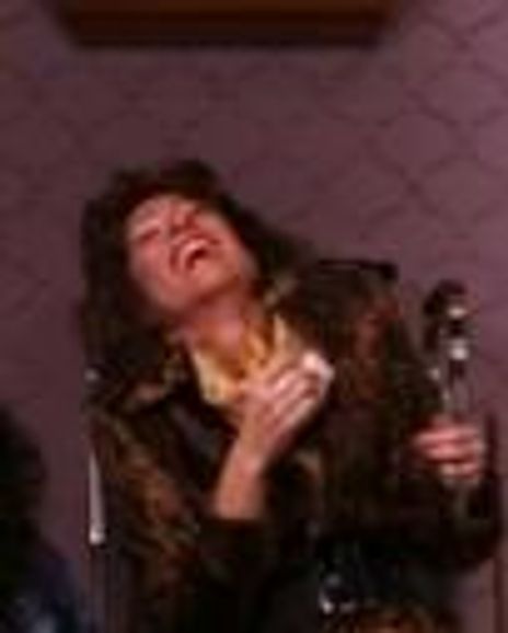 Stephanie Leeper Headshot