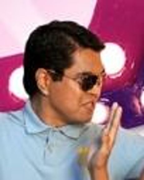 Greg de Leon Headshot