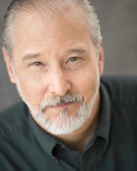 Stephen Zamora Headshot