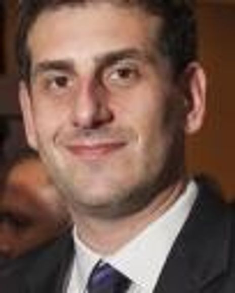 Zev Salomon Headshot