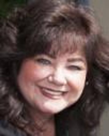 Tammy Locke Headshot