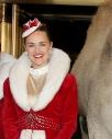 Katie Russell Headshot