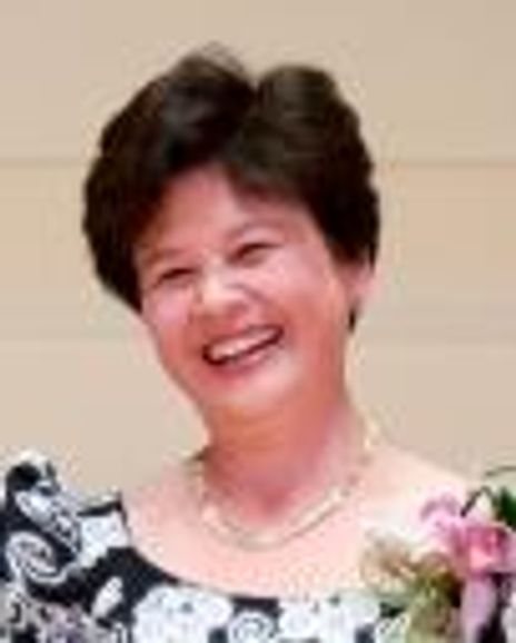 Lorna Schofield Headshot