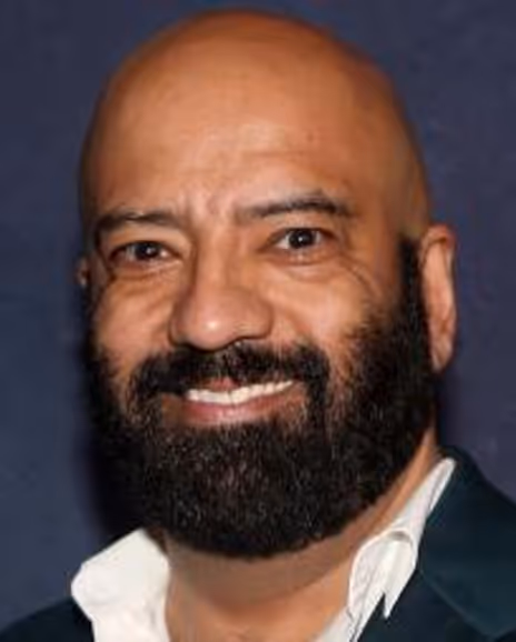 Aaron Neil Headshot