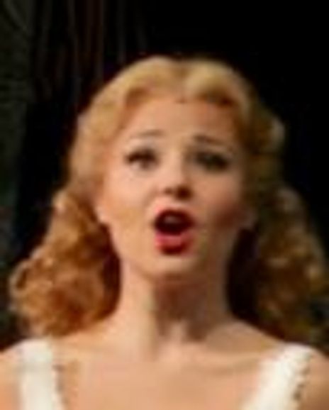 Eleanor Waite Headshot