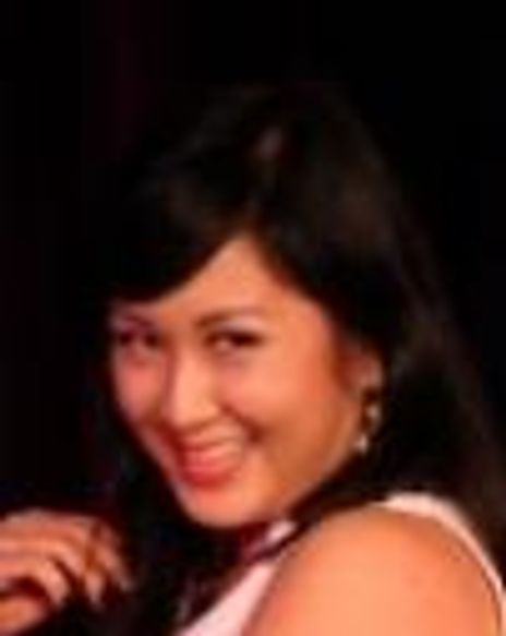 Natalie Li-Ting Wang Headshot