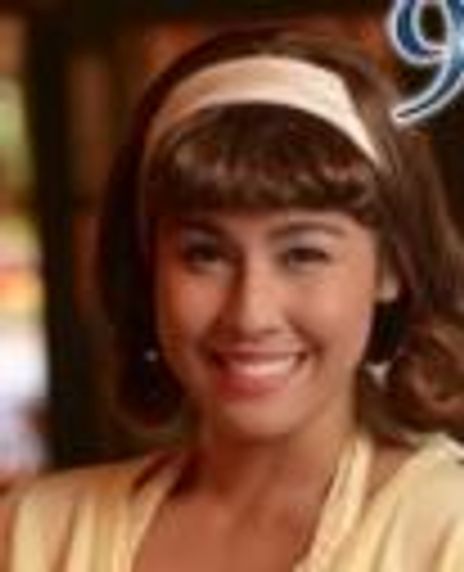 Frencheska Farr Headshot