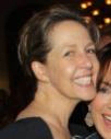 Monica Rosenthal Headshot