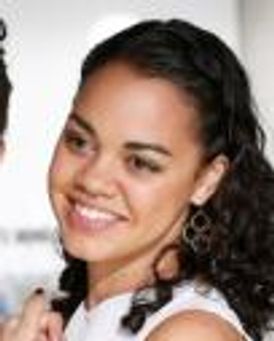 Kerry Warren Headshot