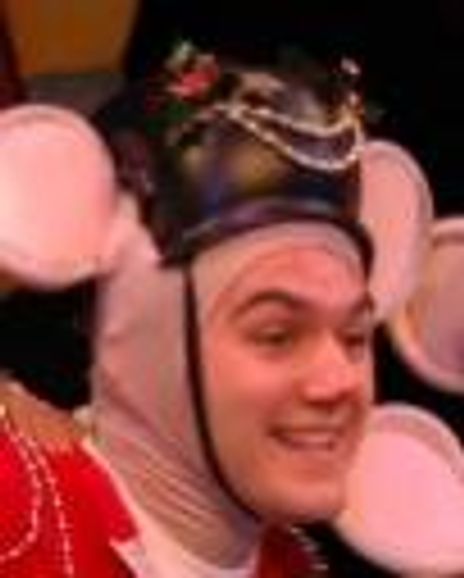 Nicholas Kuhn Headshot