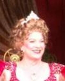 Kathy Halenda Headshot