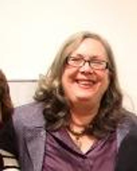 Tricia Fagan Headshot