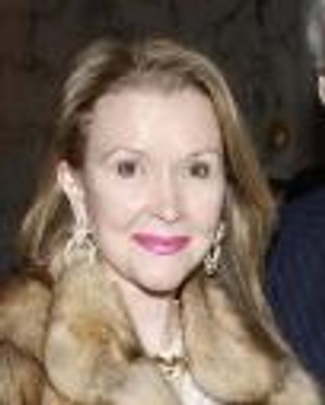 Joan Granlund Headshot