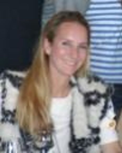 Irina Manoliu Headshot