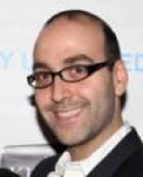 Olek DeRowe Headshot