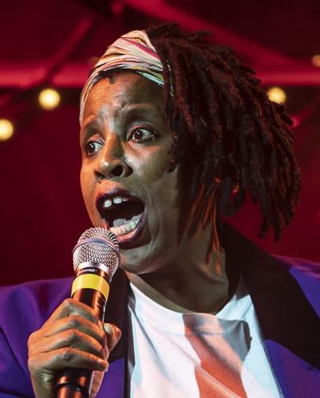 Melanie Marshall Headshot