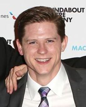 Ryan Dinning Headshot