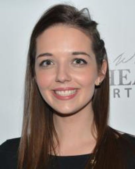 Elisabeth Evans Headshot