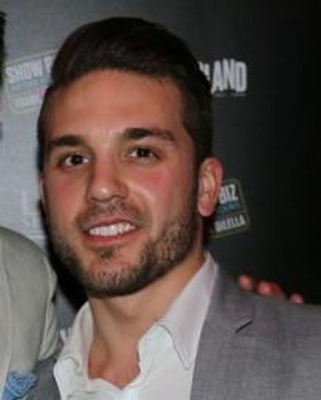 Dan Horn Headshot