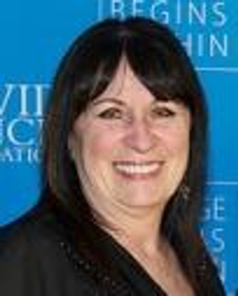 Theresa Cassano Headshot