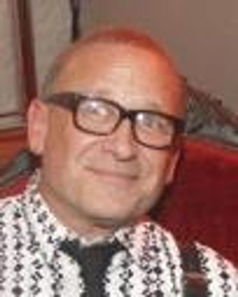 Stephen Pevner Headshot