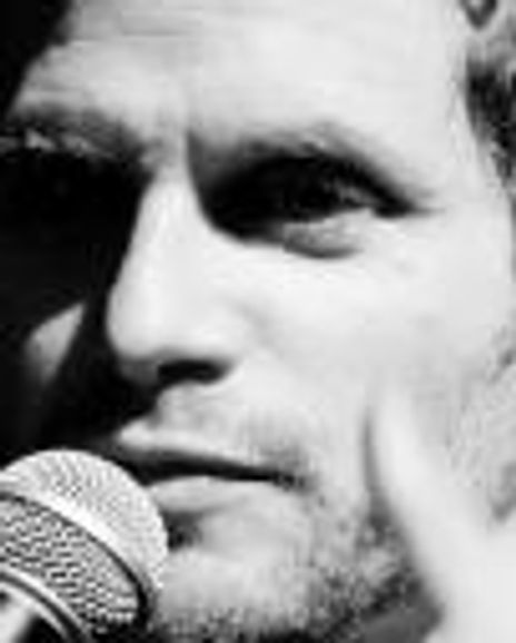 Nik Rabinowitz Headshot