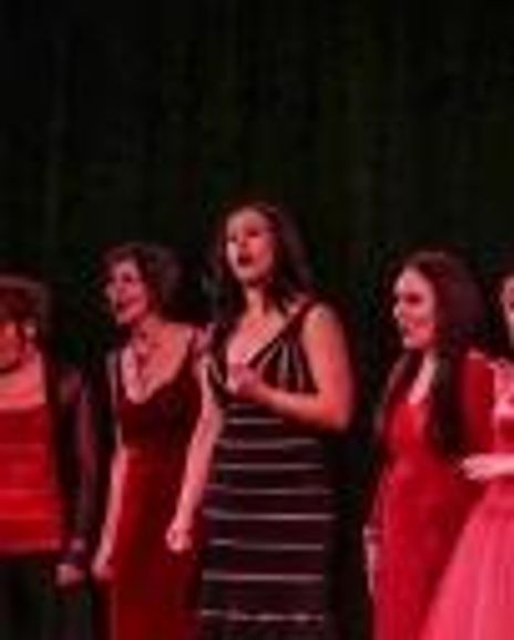 Victoria Edwards Headshot