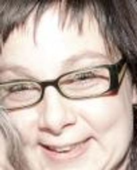 Kate Benson Headshot