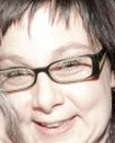 Kate Benson Headshot