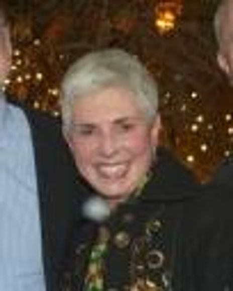 Anne Hambly Headshot