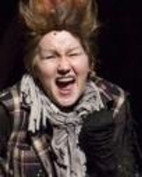 Amanda Butterbaugh Headshot