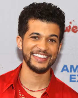 Jordan Fisher Headshot