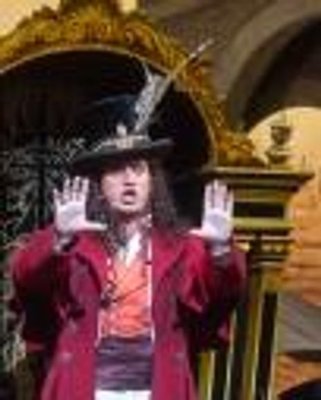 Erwin Schrott Headshot