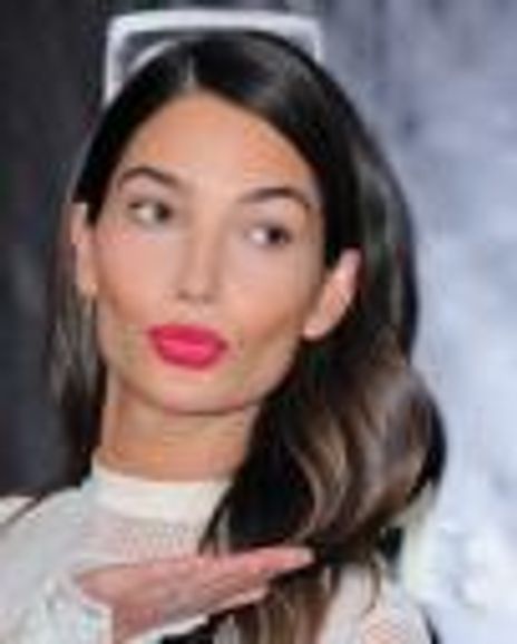 Lily Aldridge Headshot
