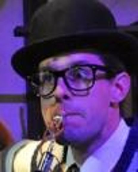 Justin Lang Headshot