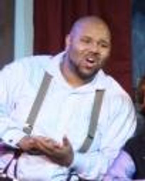 Jonathan Jones Headshot