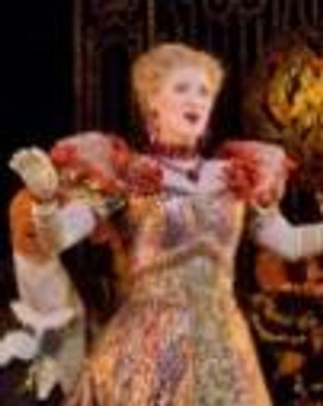 Jane Archibald Headshot