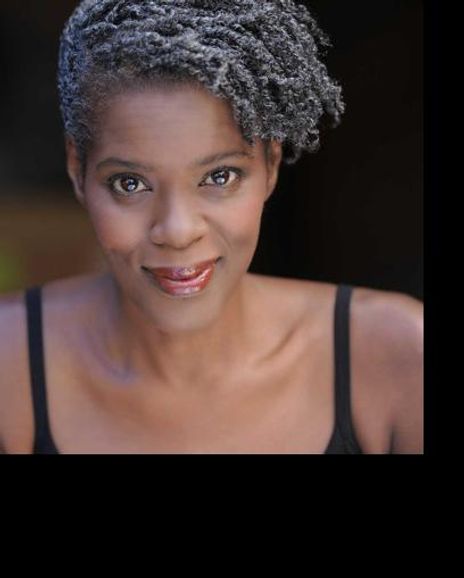 Vickie Tanner Headshot