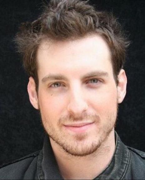 Michael Noah Levine Headshot